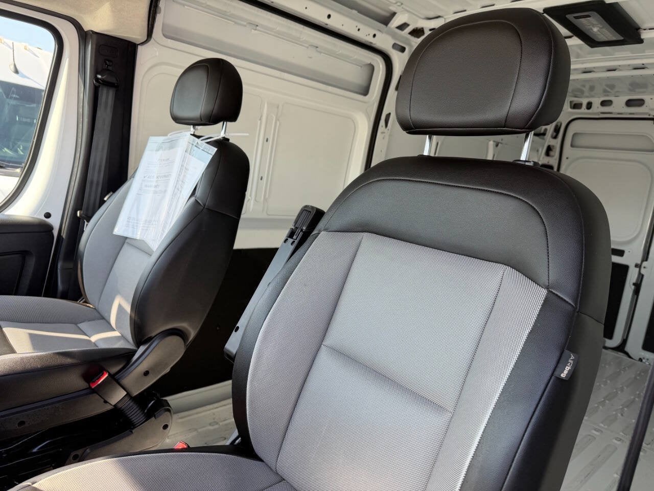 2026 RAM ProMaster Cargo Van Tradesman