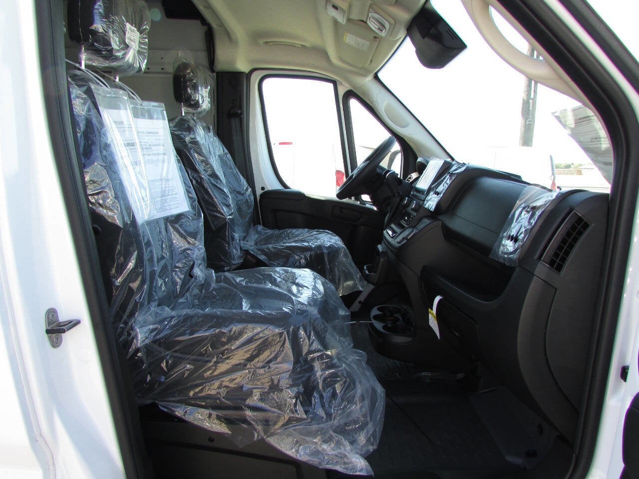 2025 RAM ProMaster Cargo Van Tradesman