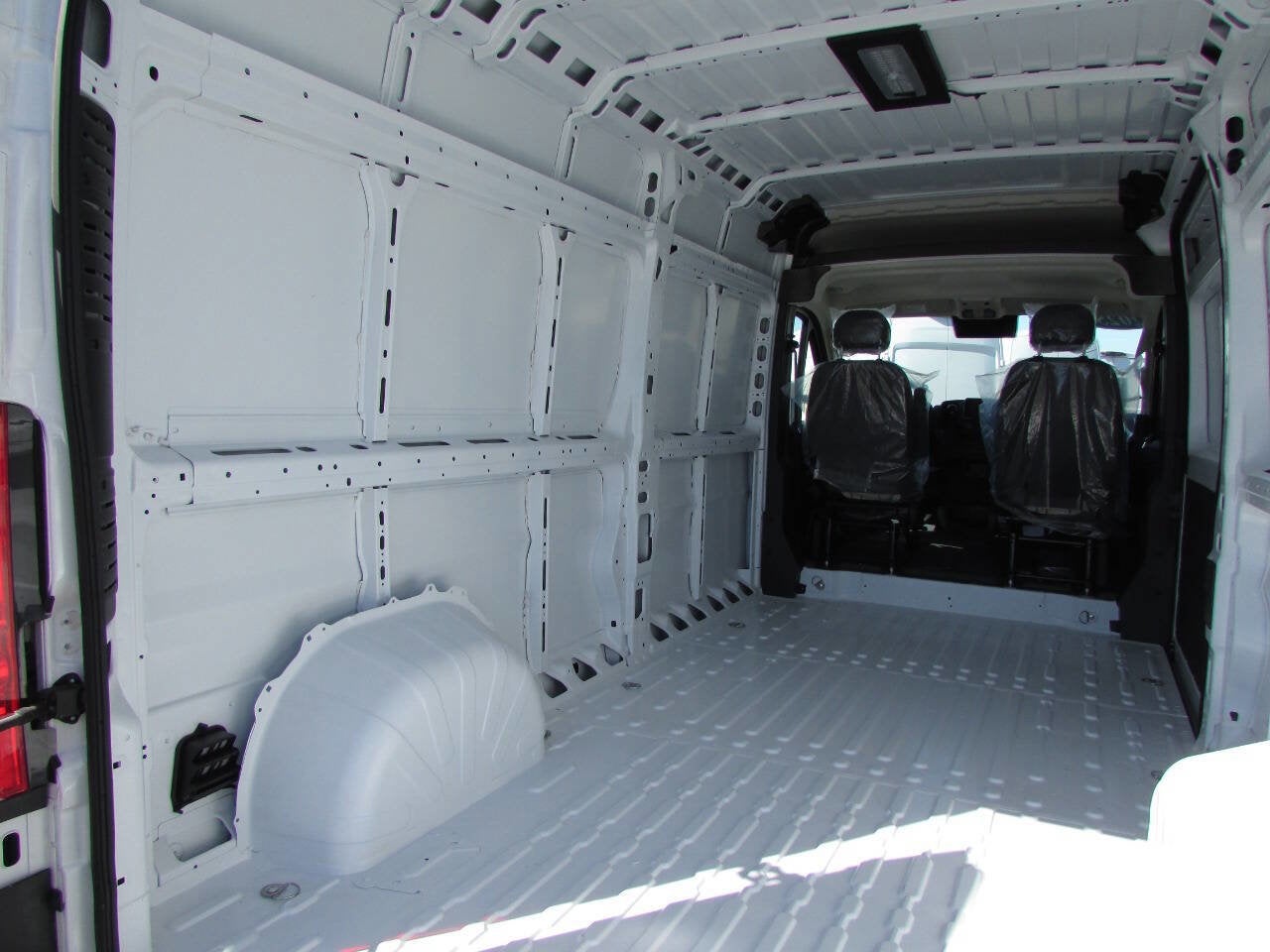 2025 RAM ProMaster Cargo Van Tradesman