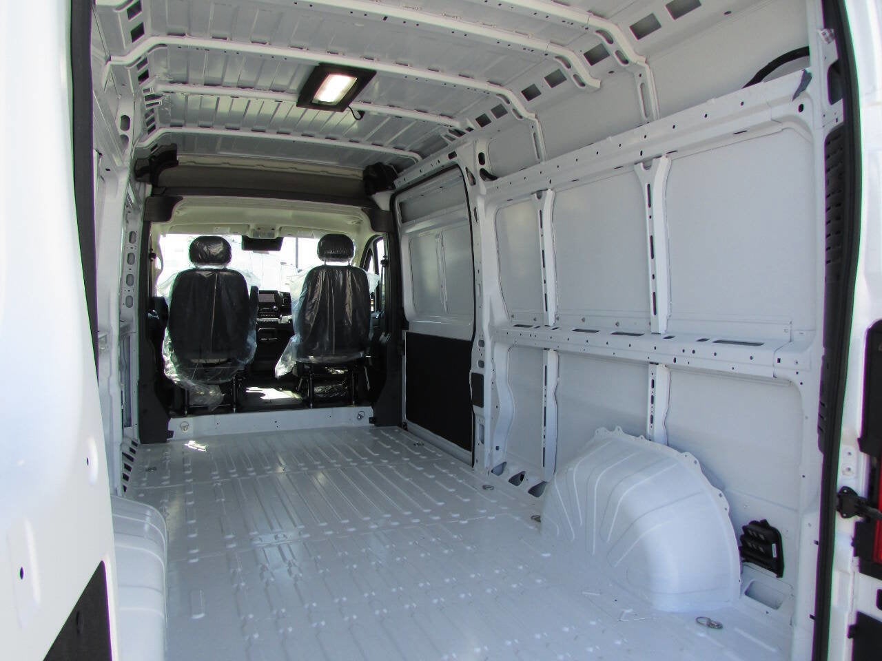 2025 RAM ProMaster Cargo Van Tradesman
