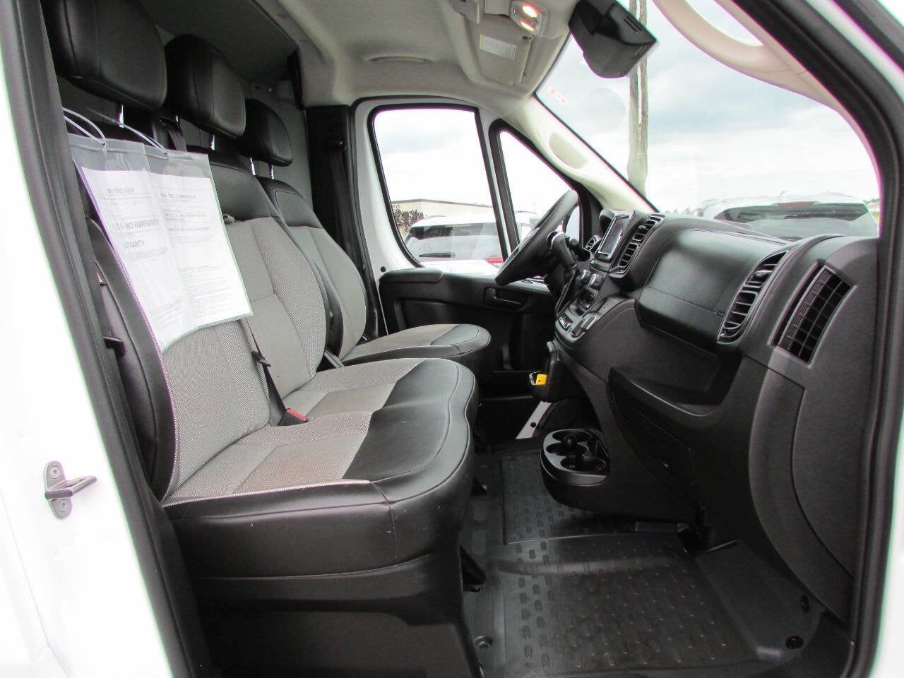 2024 RAM ProMaster Cargo Van Tradesman