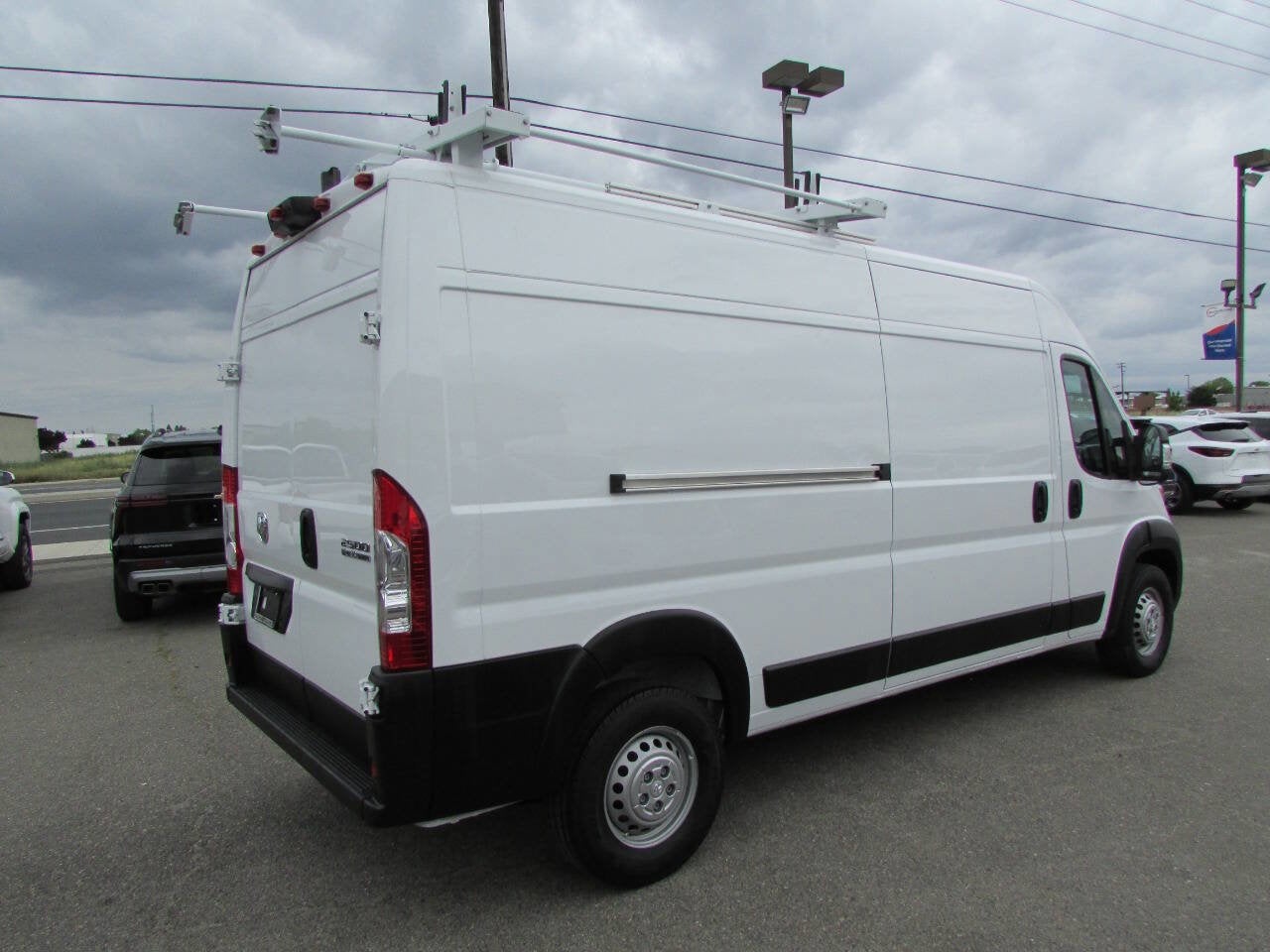 2024 RAM ProMaster Cargo Van Tradesman