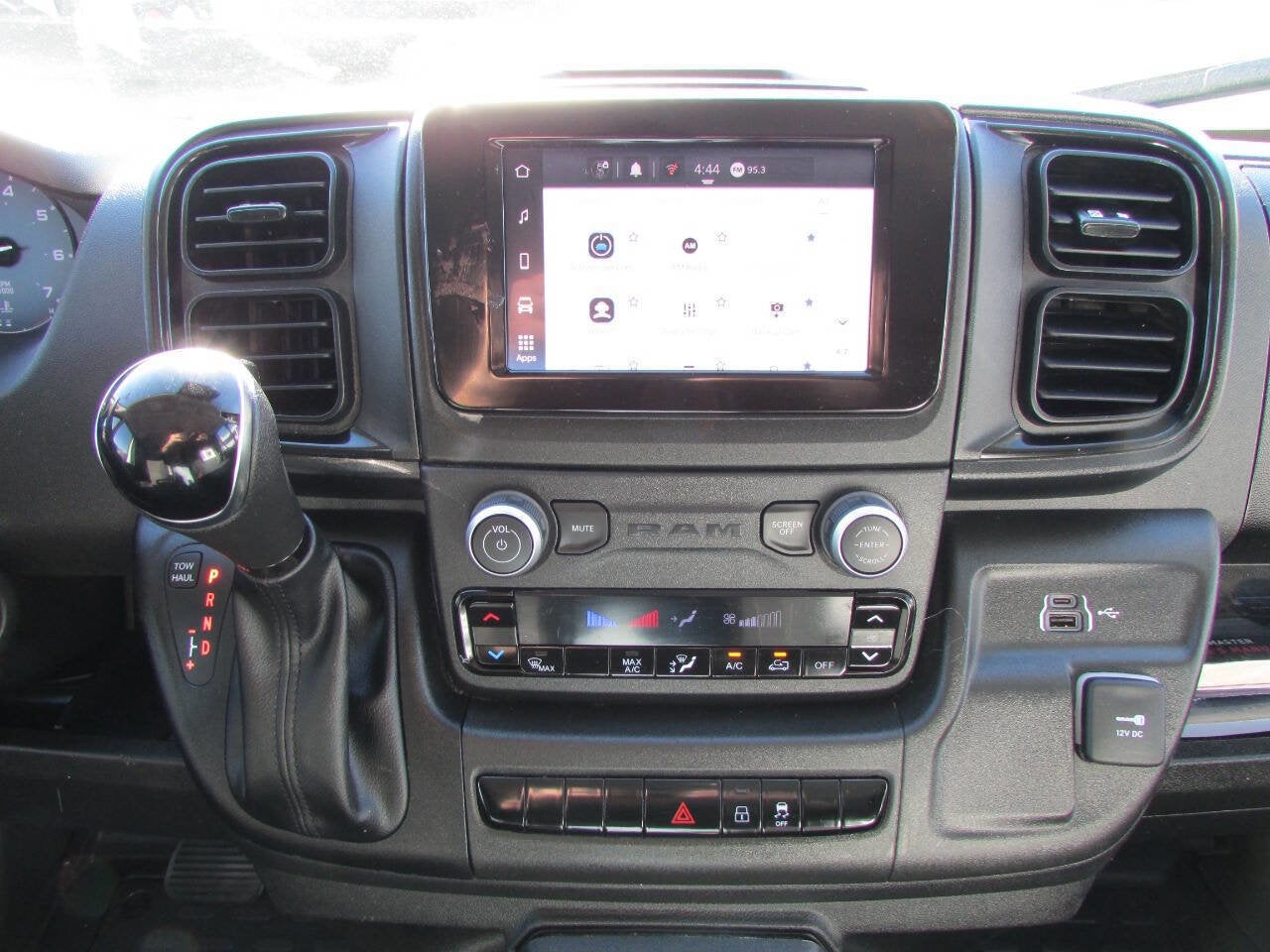 2023 RAM ProMaster Cargo Van 1500 118 WB 3dr Low Roof Cargo Van