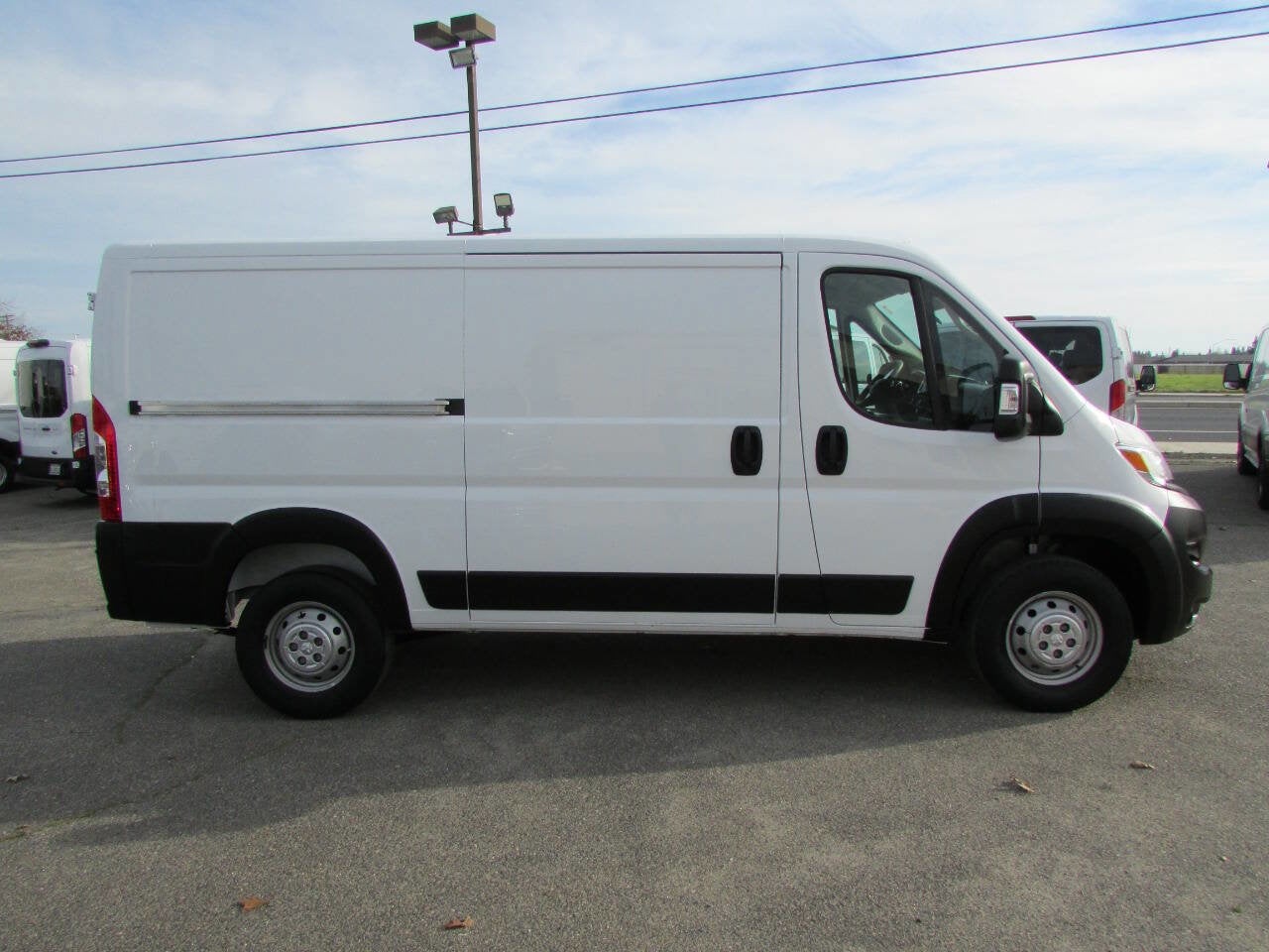 2023 RAM ProMaster Cargo Van 2500 136 WB 3dr Low Roof Cargo Van