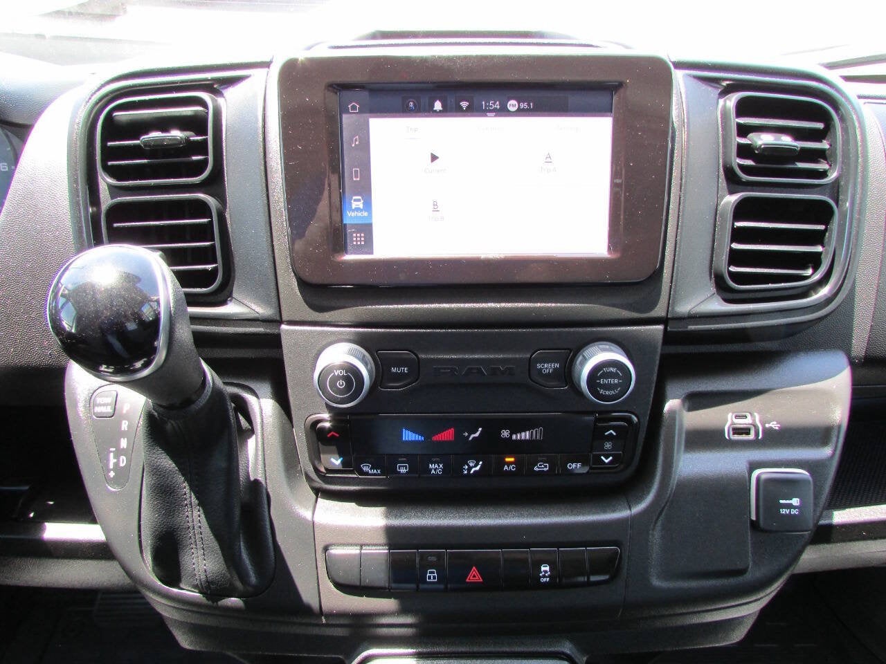 2025 RAM ProMaster Cargo Van Tradesman