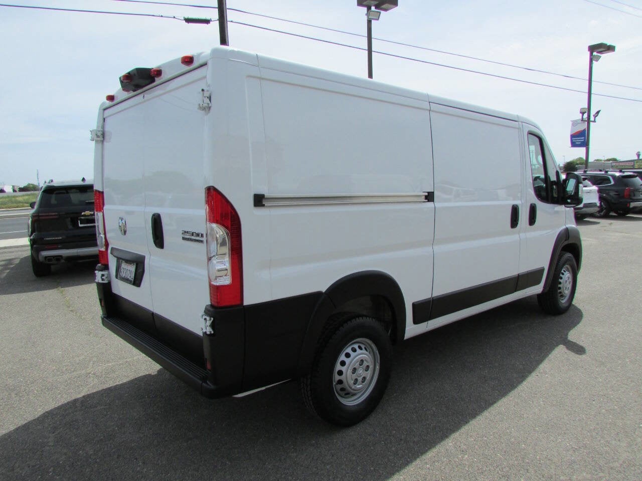 2025 RAM ProMaster Cargo Van Tradesman
