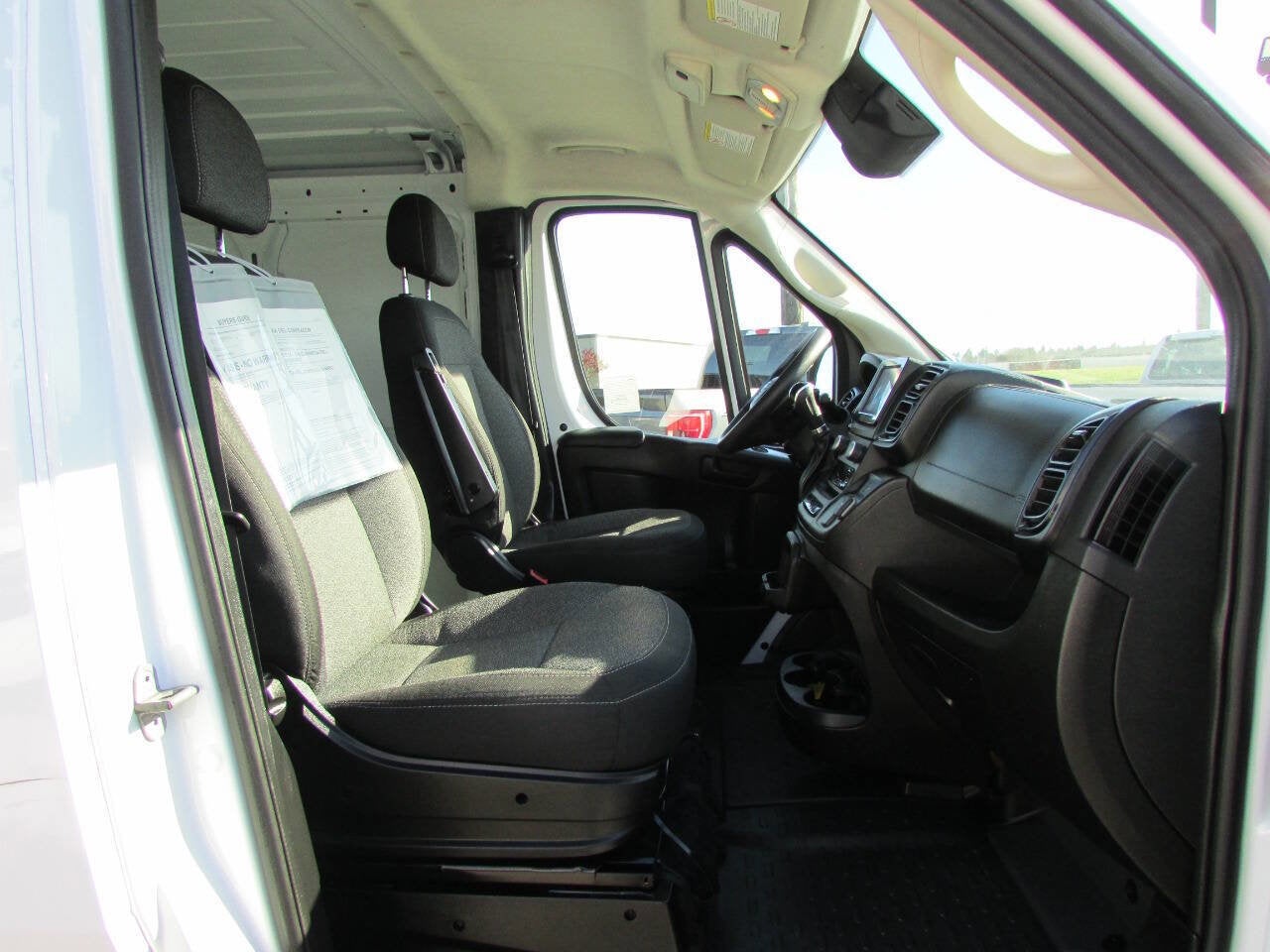 2023 RAM ProMaster Cargo Van 2500 136 WB 3dr Low Roof Cargo Van