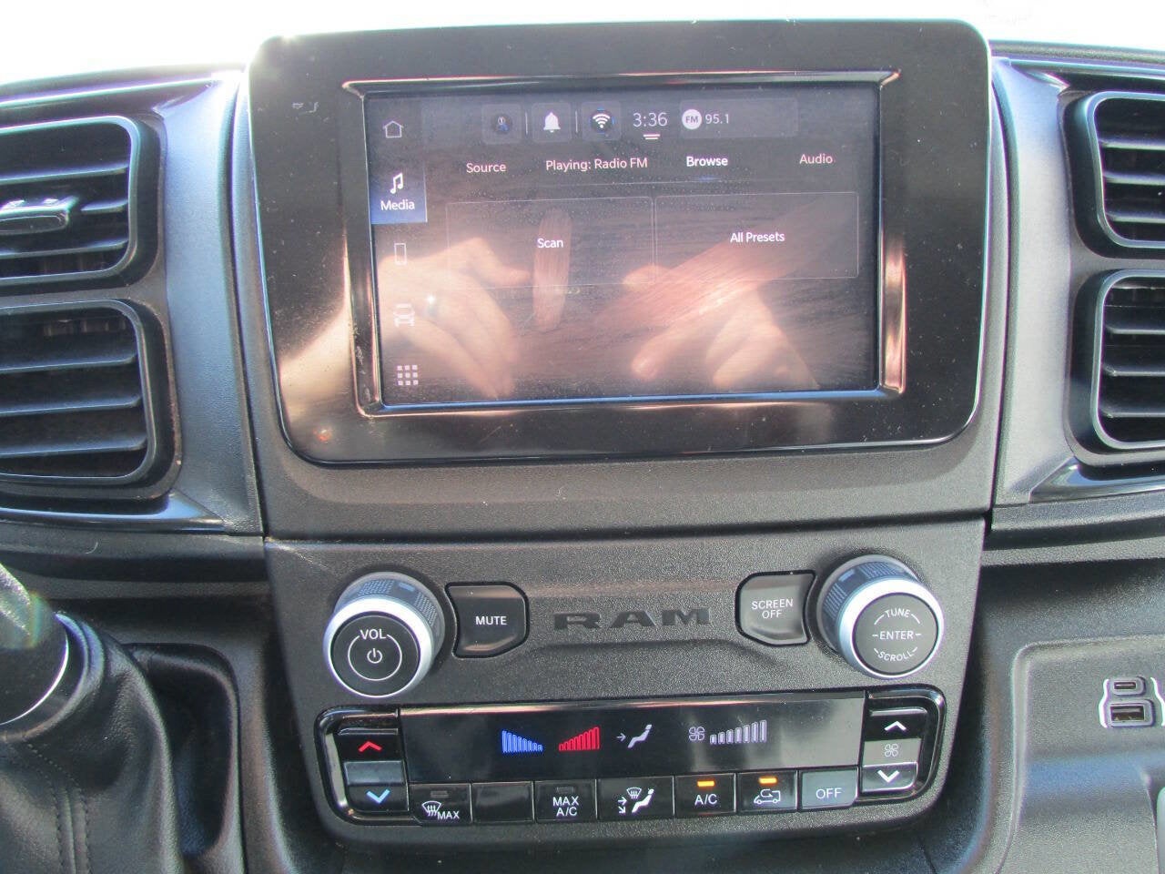 2023 RAM ProMaster Cargo Van 2500 136 WB 3dr Low Roof Cargo Van