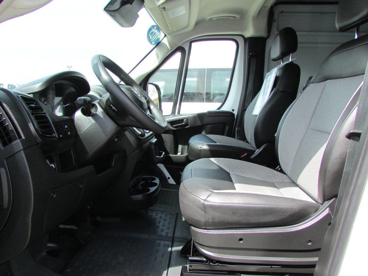 2025 RAM ProMaster Cargo Van Tradesman