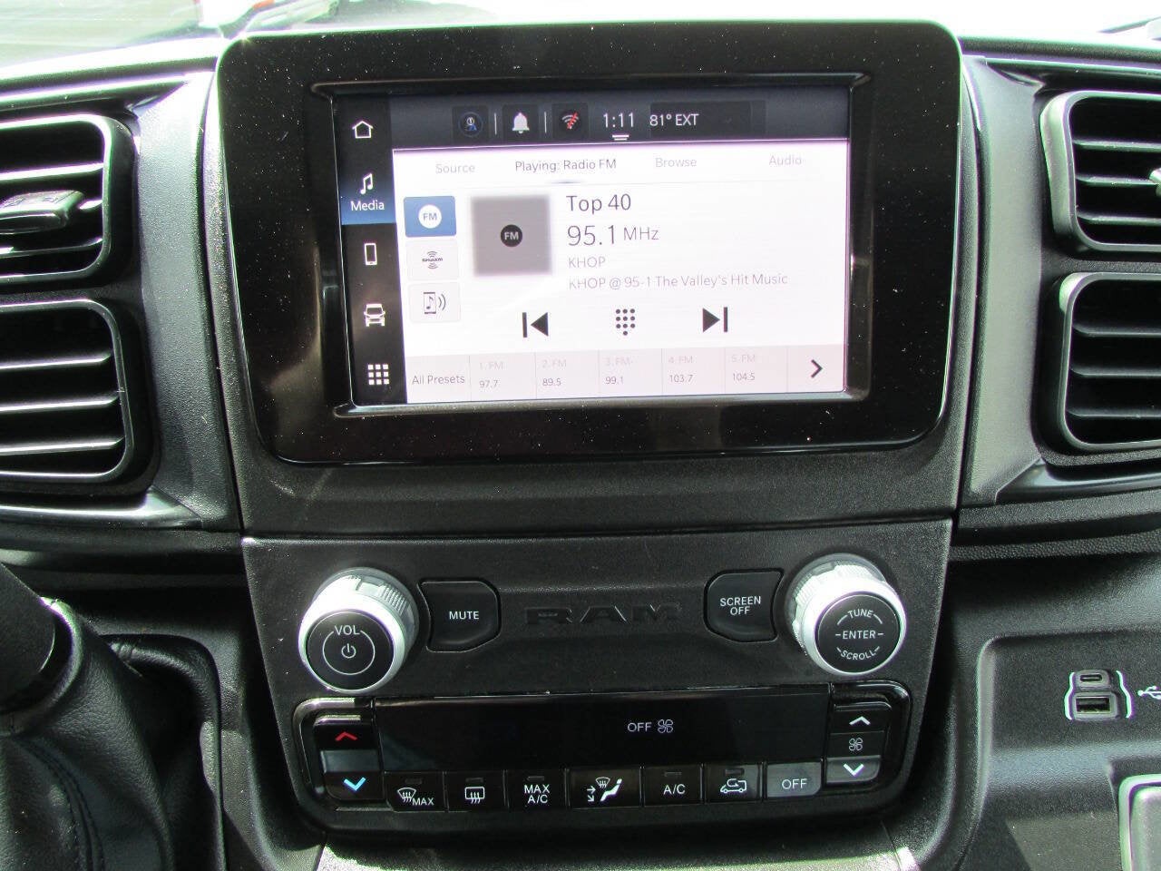 2025 RAM ProMaster Cargo Van Tradesman