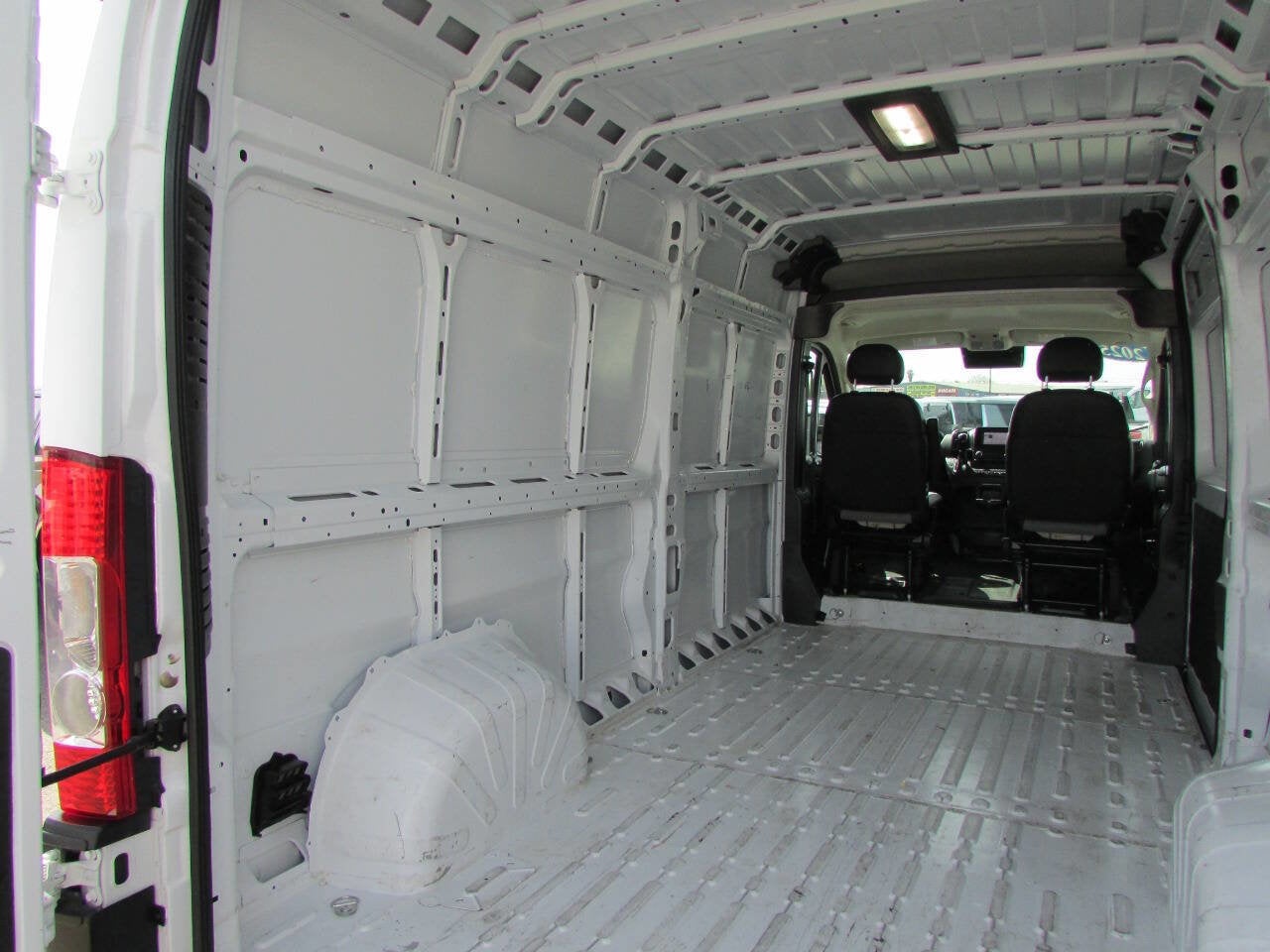 2025 RAM ProMaster Cargo Van Tradesman