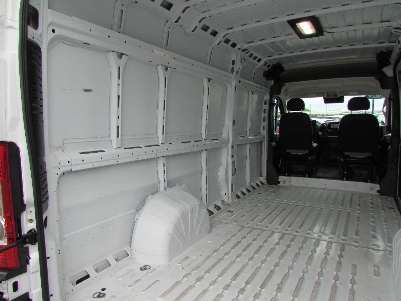 2025 RAM ProMaster Cargo Van Tradesman