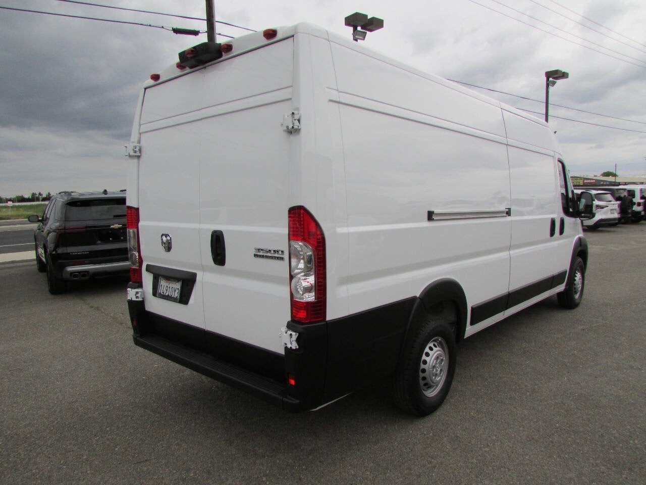 2025 RAM ProMaster Cargo Van Tradesman