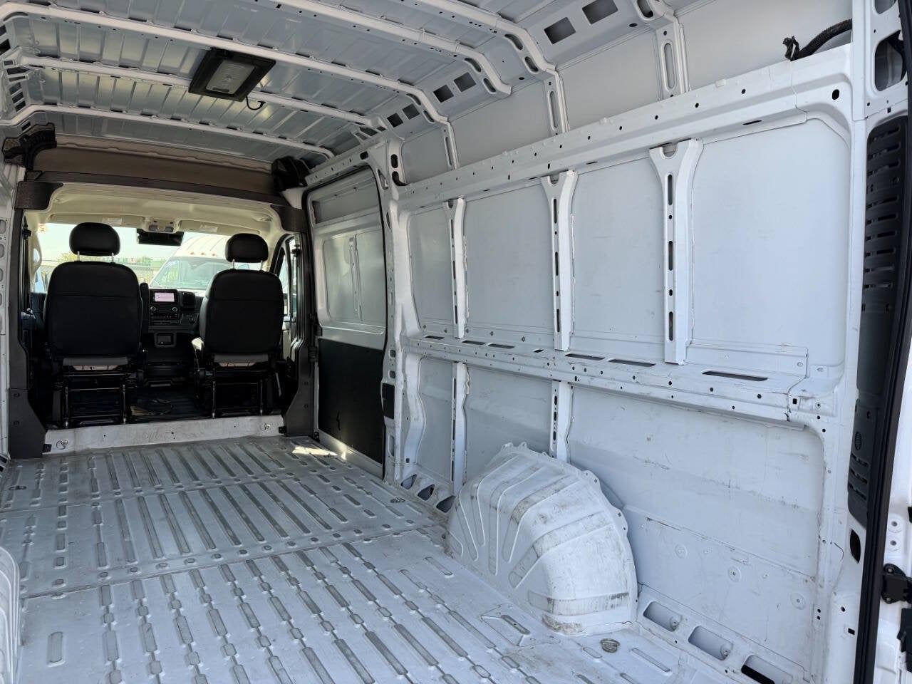 2025 RAM ProMaster Cargo Van Tradesman