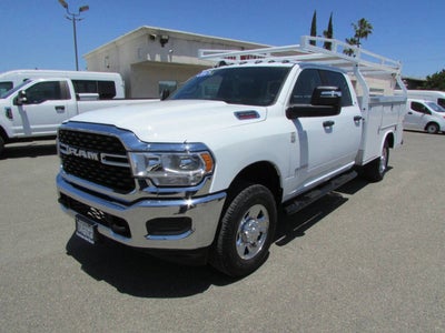 2024 RAM 3500 Chassis Cab SLT