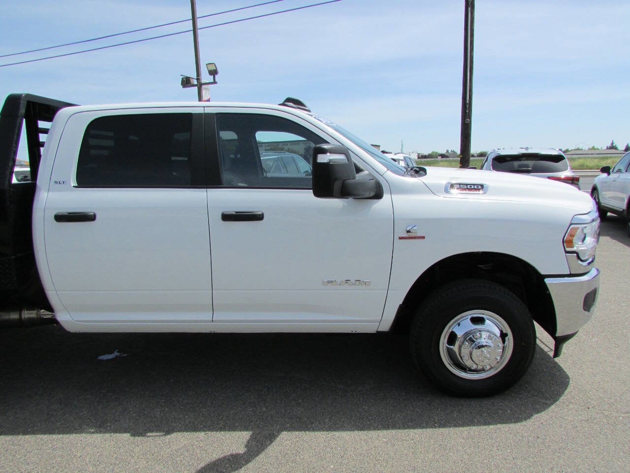 2024 RAM 3500 Chassis Cab SLT