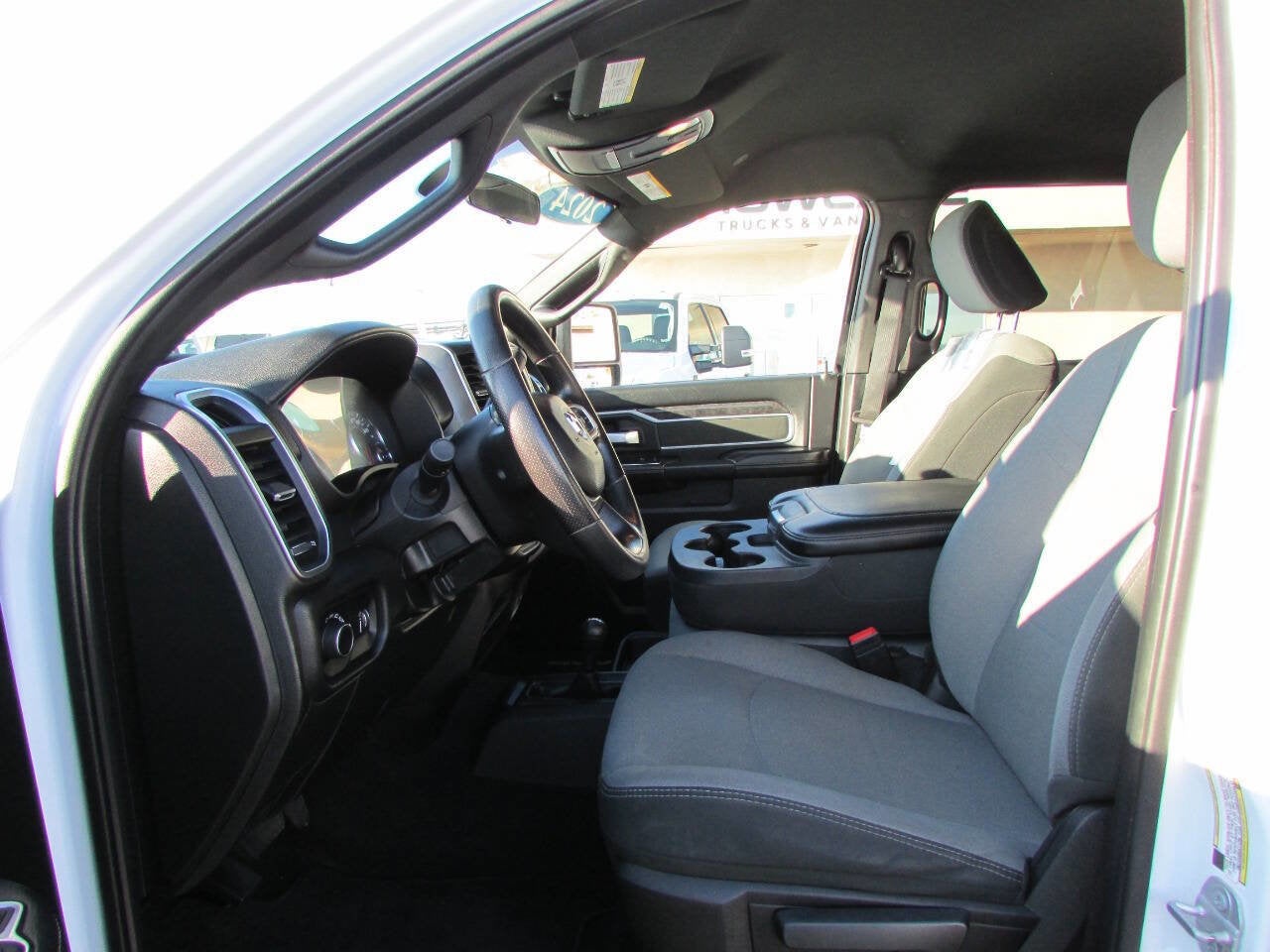 2024 RAM 3500 Chassis Cab SLT