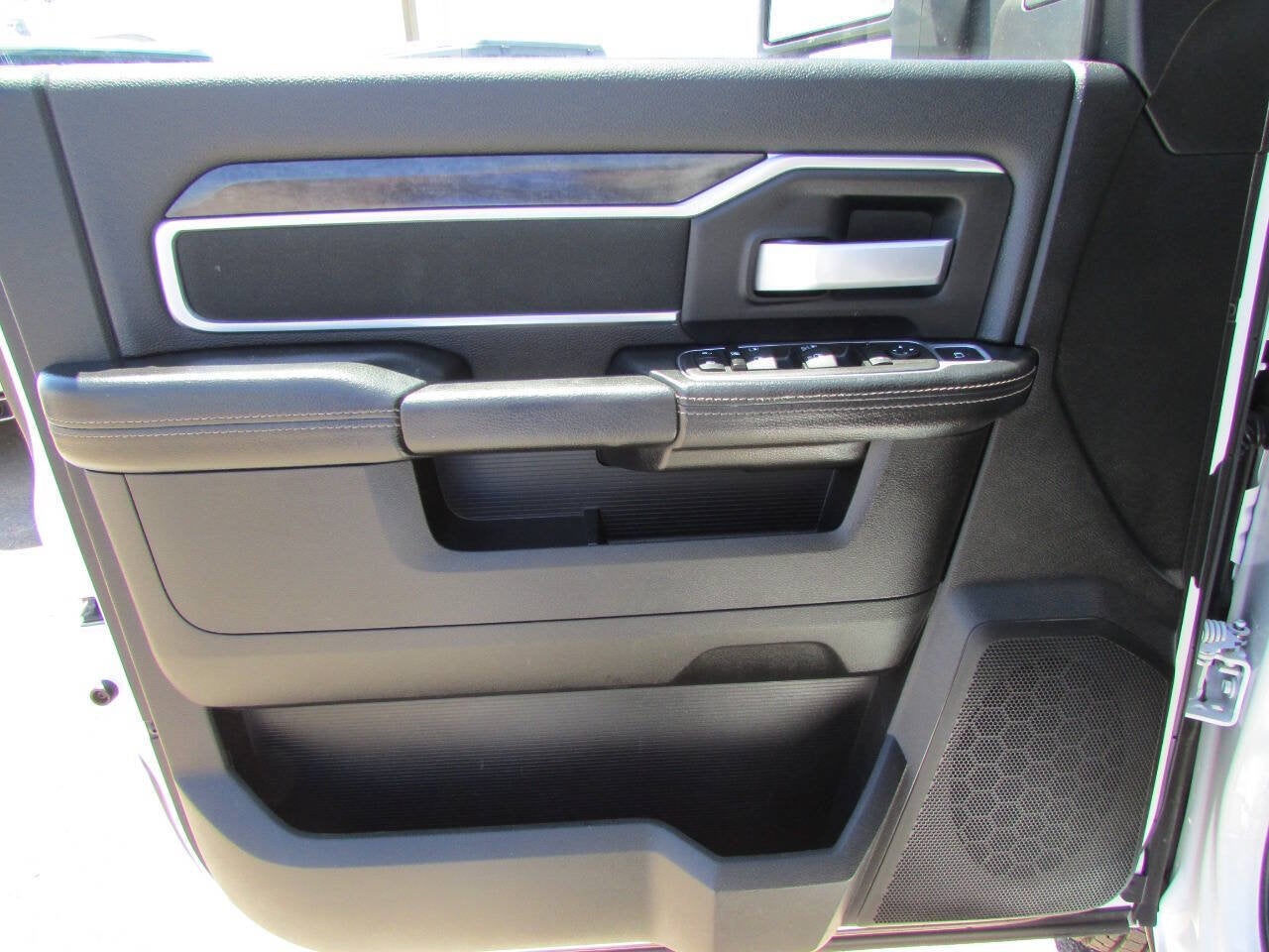 2024 RAM 3500 Chassis Cab SLT