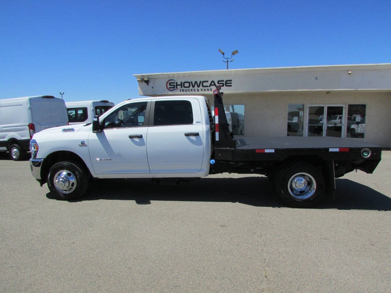 2024 RAM 3500 Chassis Cab SLT