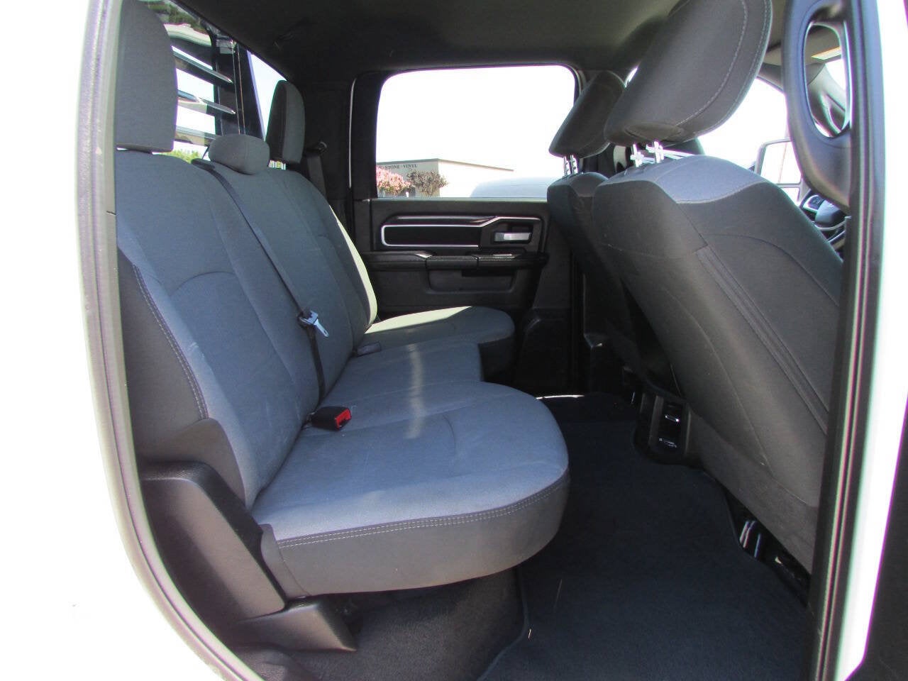2024 RAM 3500 Chassis Cab SLT