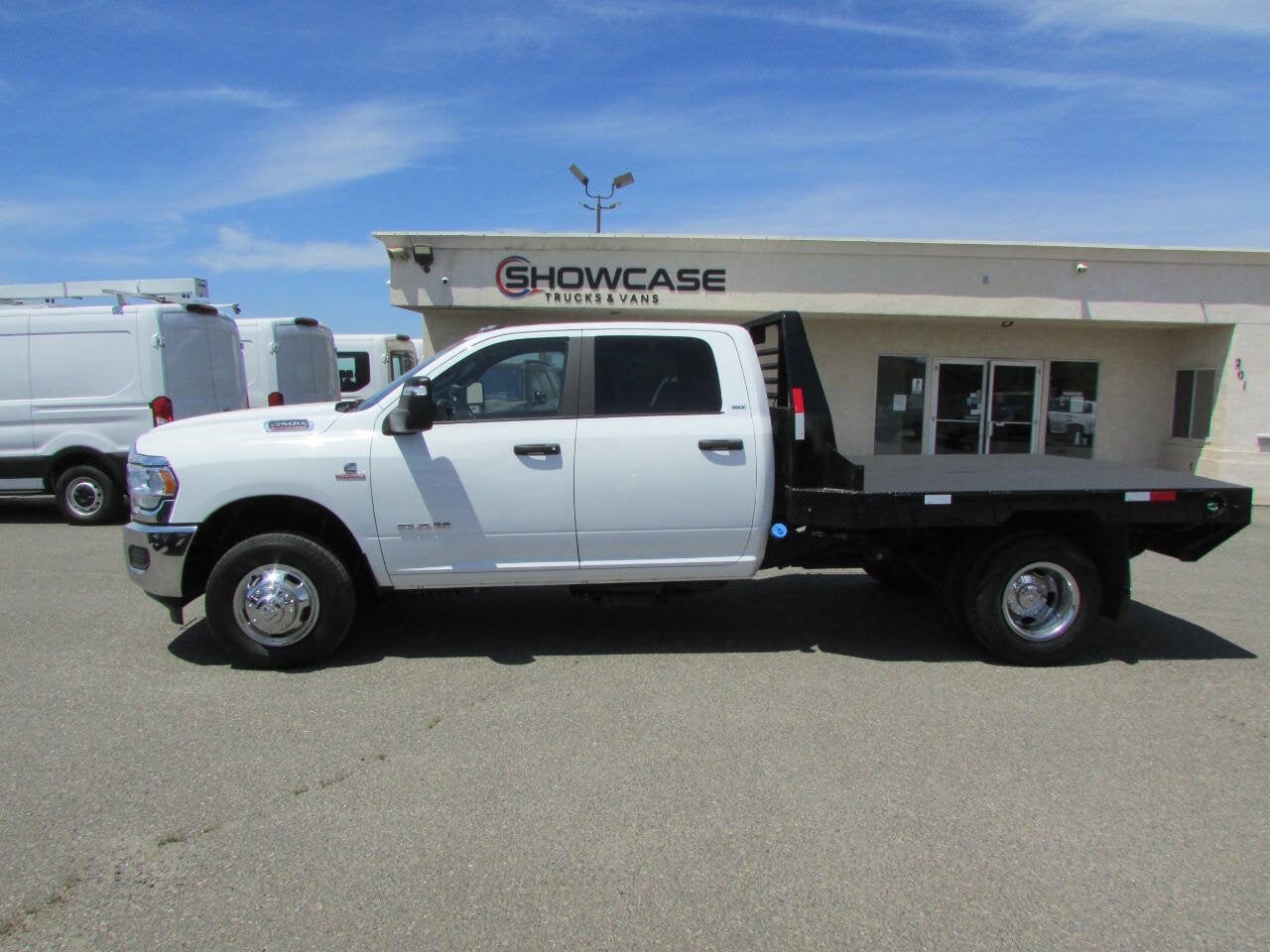 2024 RAM 3500 Chassis Cab SLT