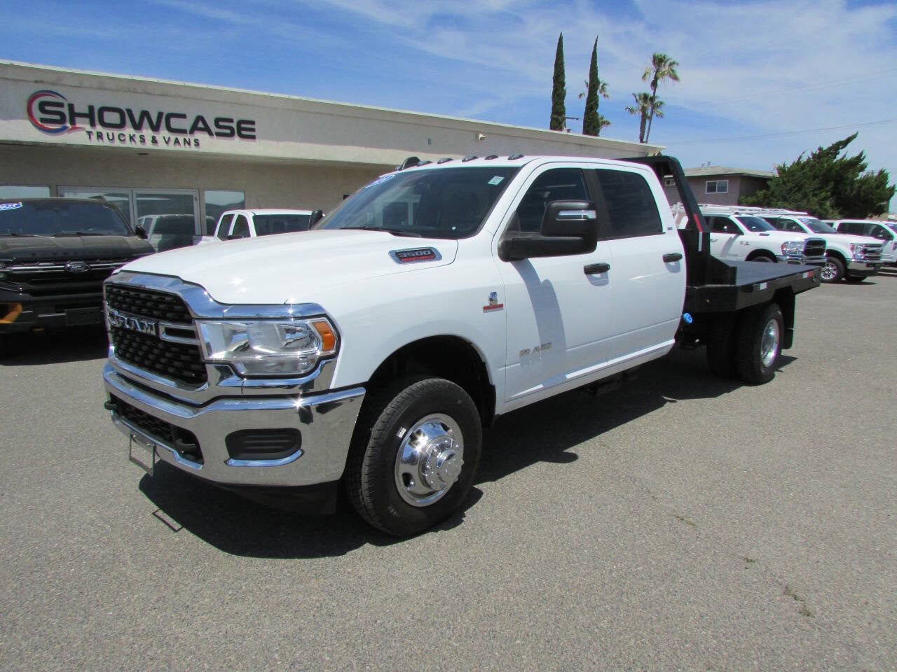 2024 RAM 3500 Chassis Cab SLT