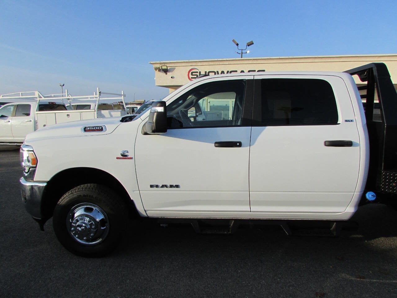 2024 RAM 3500 Chassis Cab SLT