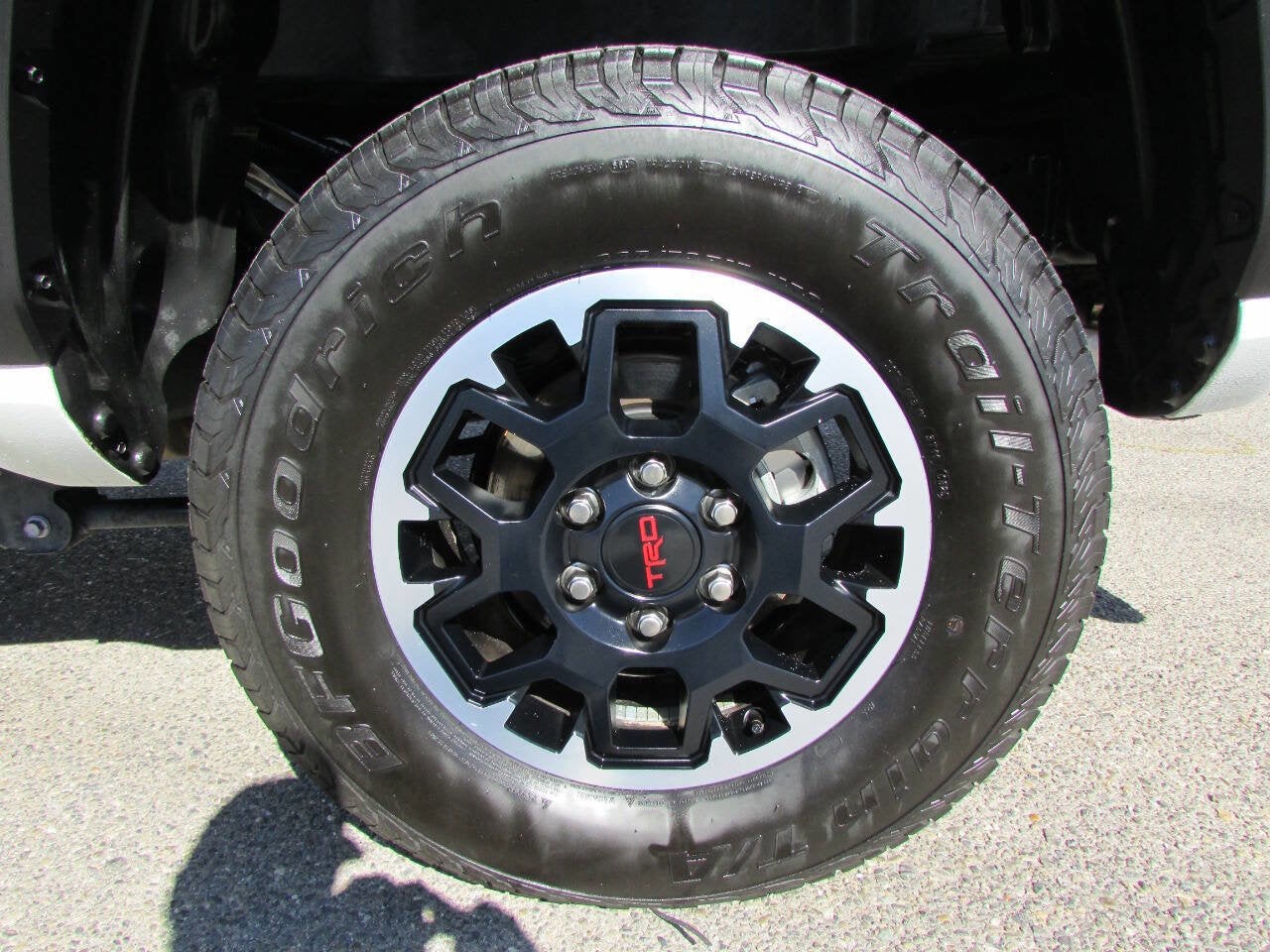 2025 Toyota Tacoma 4WD TRD Off Road 4x4 4dr Double Cab 5.0 ft SB 8A