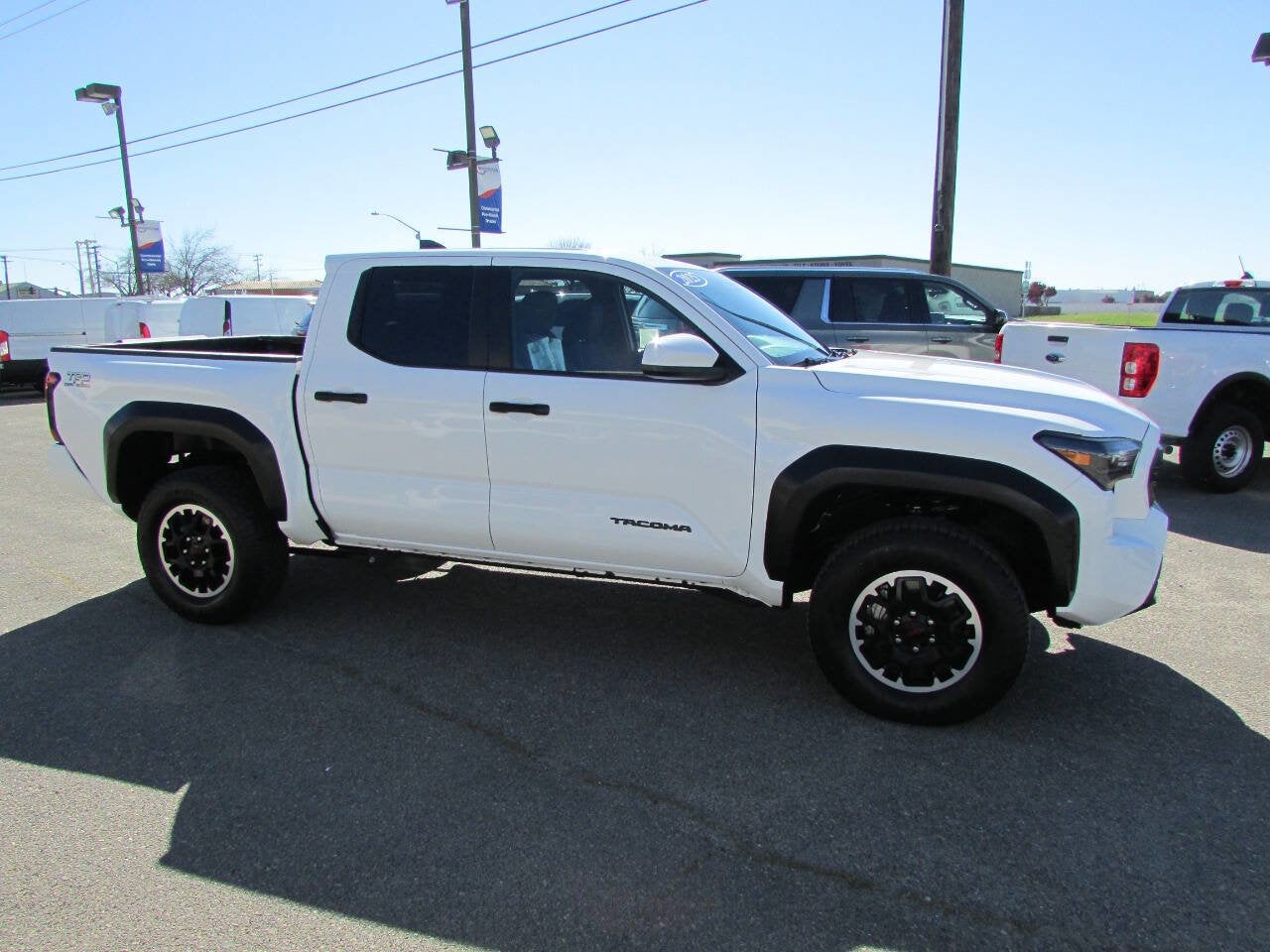 2025 Toyota Tacoma 4WD TRD Off Road 4x4 4dr Double Cab 5.0 ft SB 8A