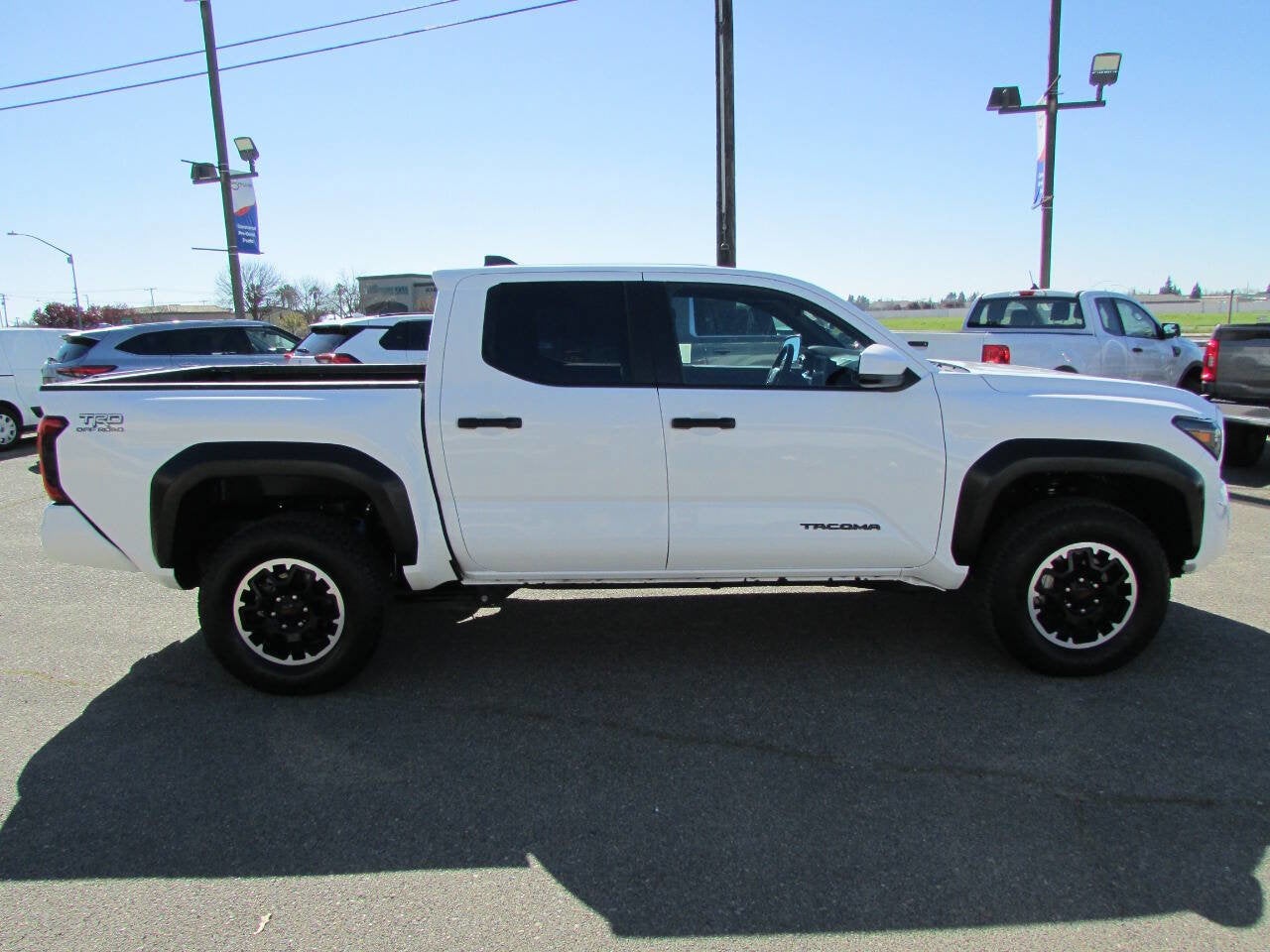 2025 Toyota Tacoma 4WD TRD Off Road 4x4 4dr Double Cab 5.0 ft SB 8A