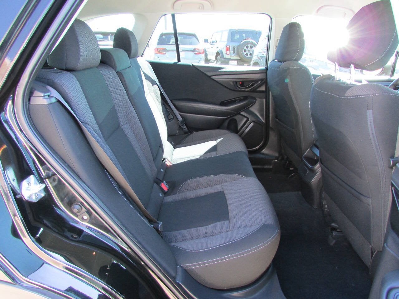 2021 Subaru Outback Base AWD 4dr Crossover