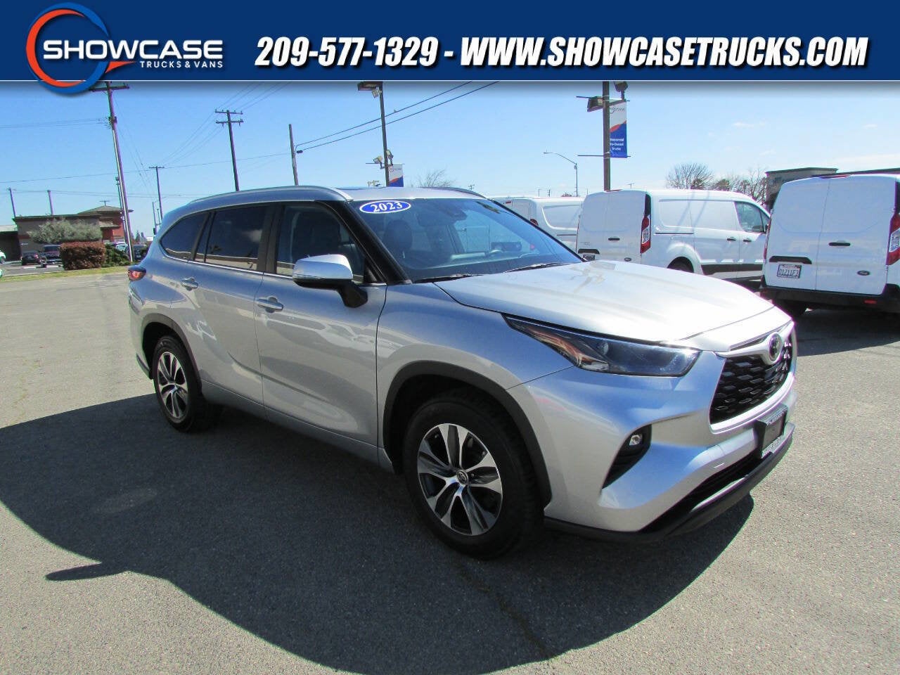 2023 Toyota Highlander XLE 4dr SUV