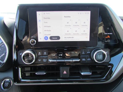 2023 Toyota Highlander XLE 4dr SUV