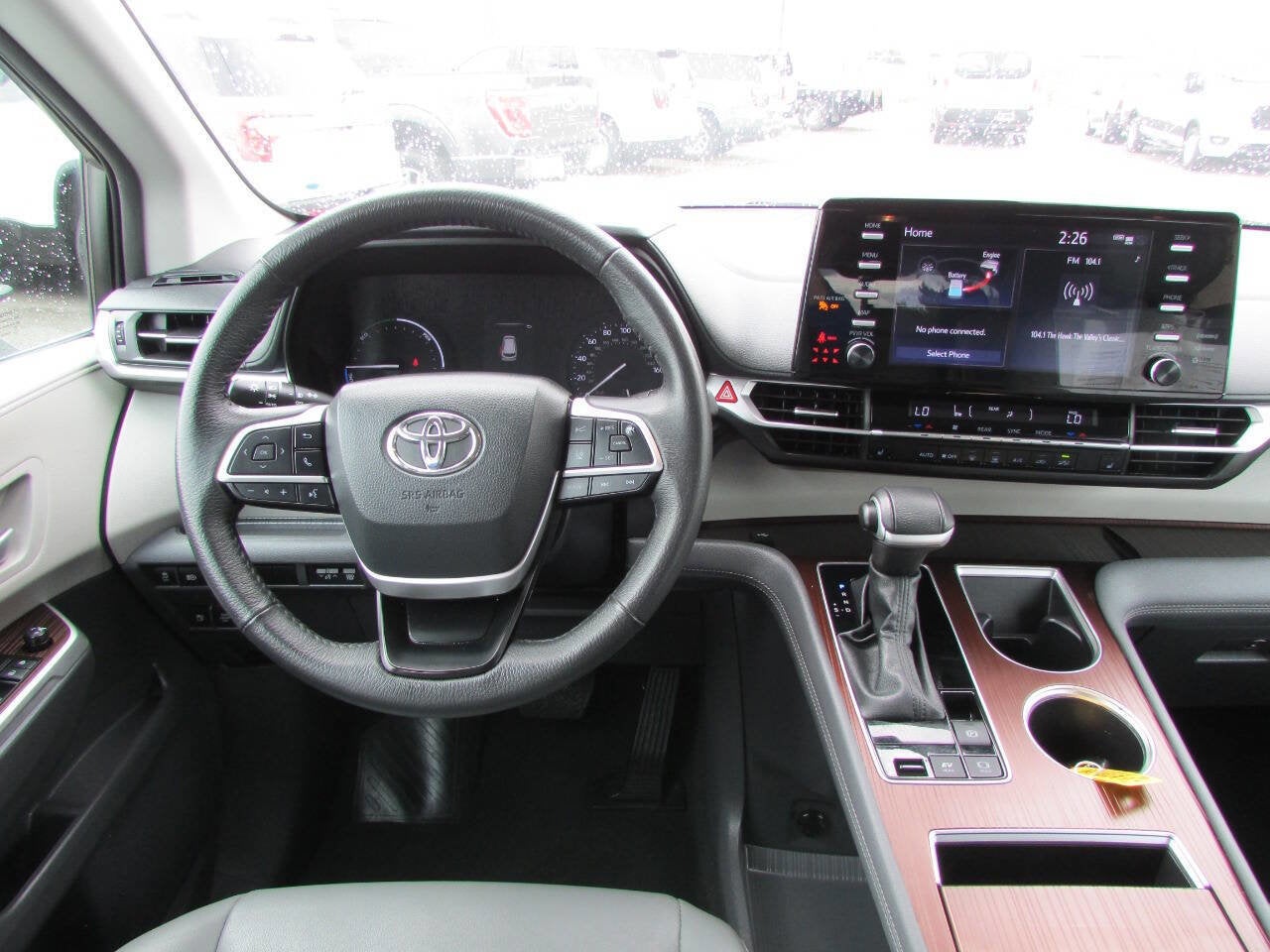 2024 Toyota Sienna XLE 7 Passenger 4dr Mini Van