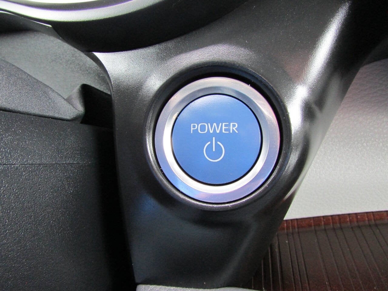 2024 Toyota Sienna XLE 7 Passenger 4dr Mini Van