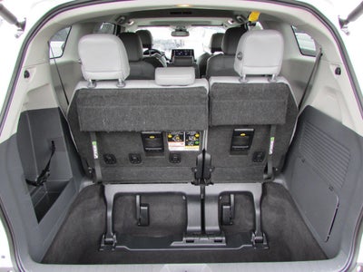 2024 Toyota Sienna XLE 7 Passenger 4dr Mini Van