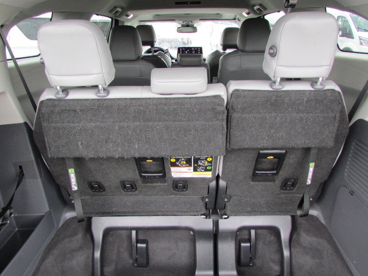 2024 Toyota Sienna XLE 7 Passenger 4dr Mini Van