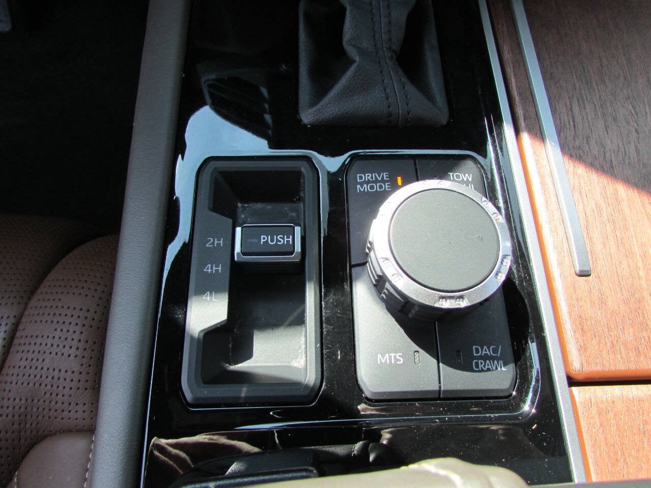 2025 Toyota Tundra 4WD 1794 Edition