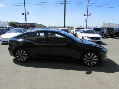 2025 Tesla Model 3 Long Range 4dr Fastback