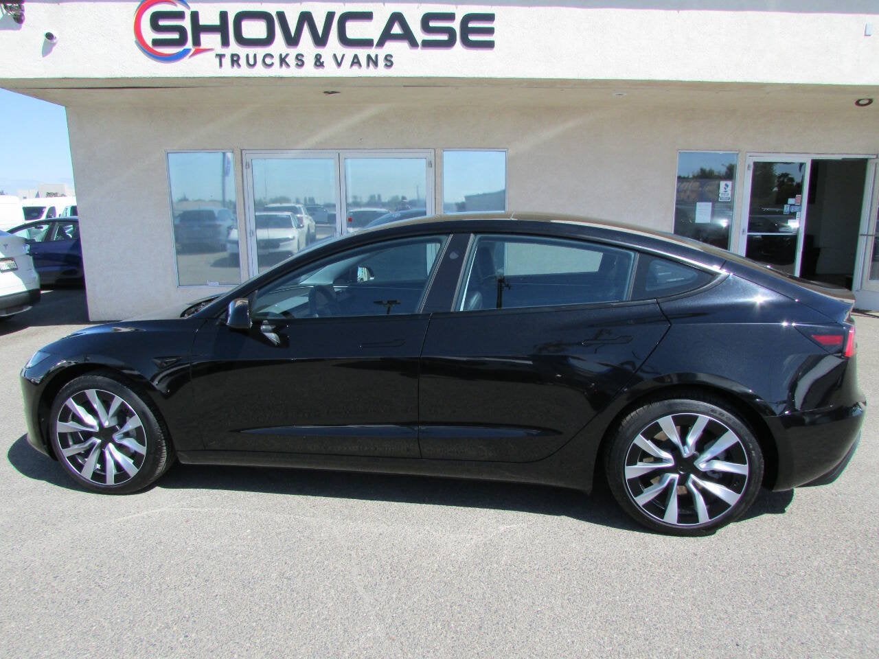 2025 Tesla Model 3 Long Range 4dr Fastback