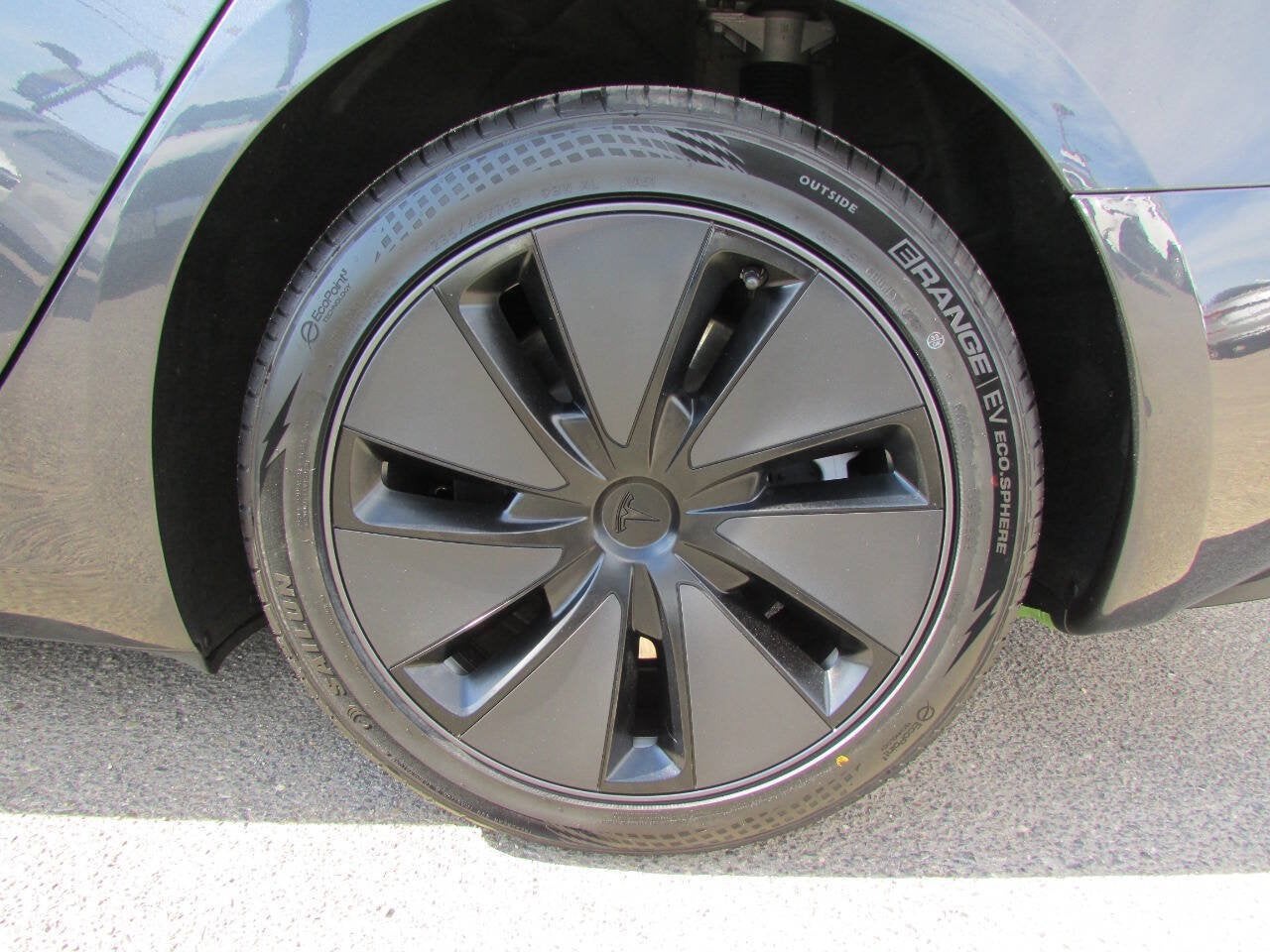 2025 Tesla Model 3 Long Range 4dr Fastback