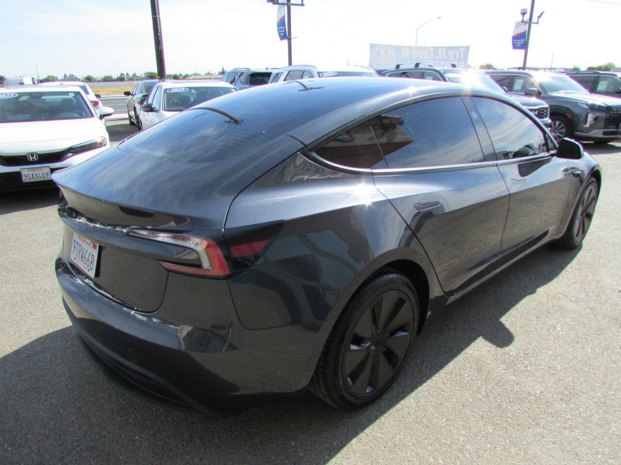 2025 Tesla Model 3 Long Range 4dr Fastback