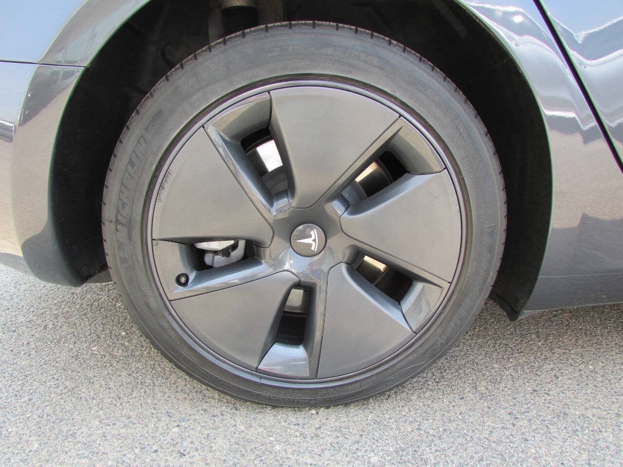 2023 Tesla Model 3 Base 4dr Sedan
