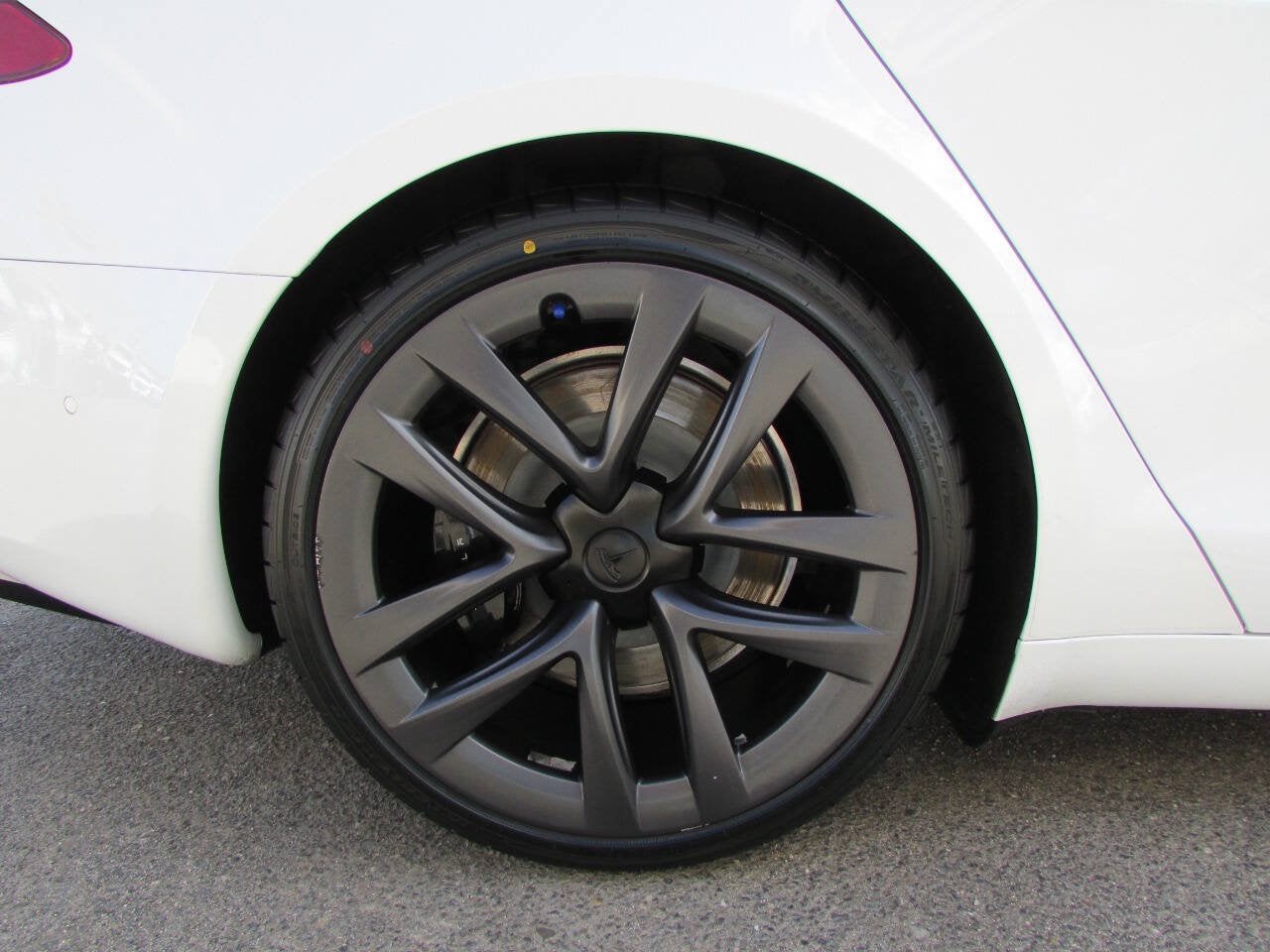 2022 Tesla Model S Base AWD 4dr Liftback
