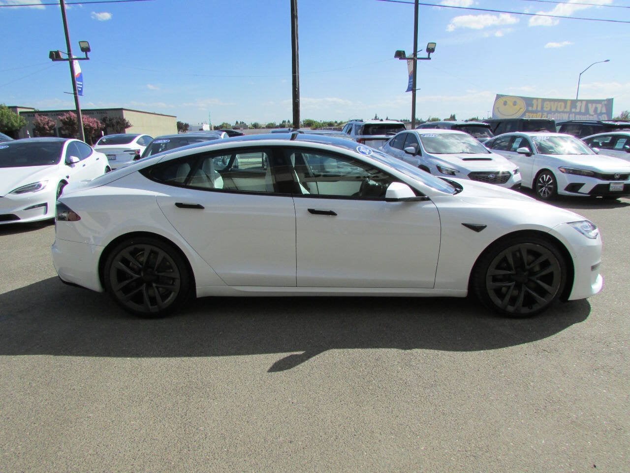 2022 Tesla Model S Base AWD 4dr Liftback