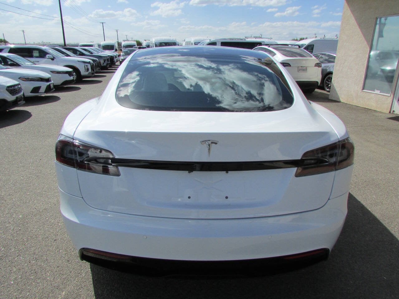 2022 Tesla Model S Base AWD 4dr Liftback
