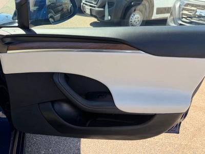 2022 Tesla Model S Base AWD 4dr Liftback