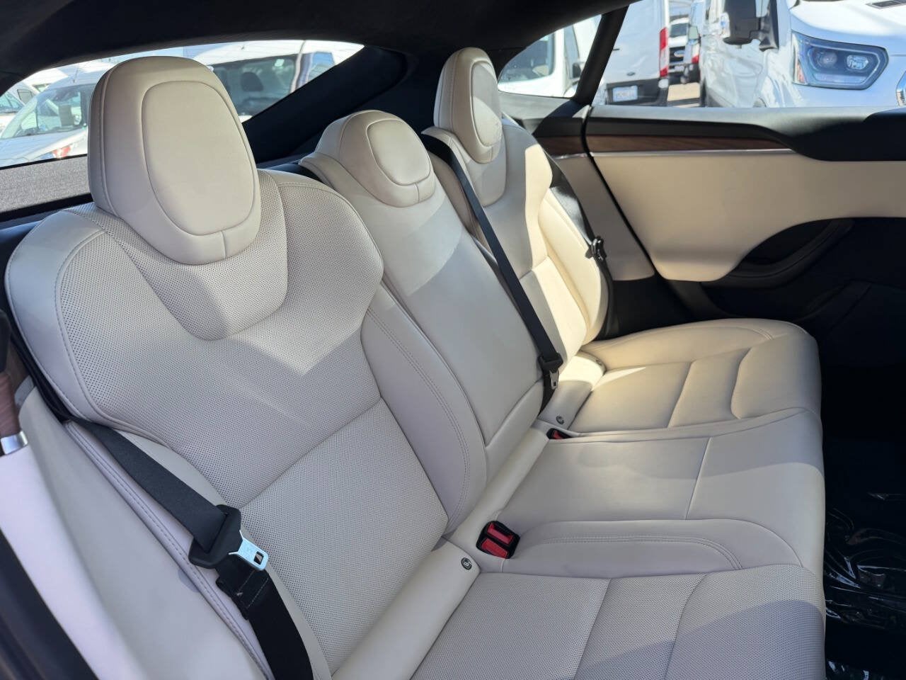 2022 Tesla Model S Base AWD 4dr Liftback