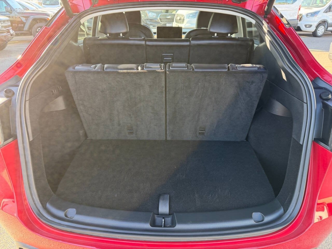 2023 Tesla Model Y Long Range AWD 4dr Crossover