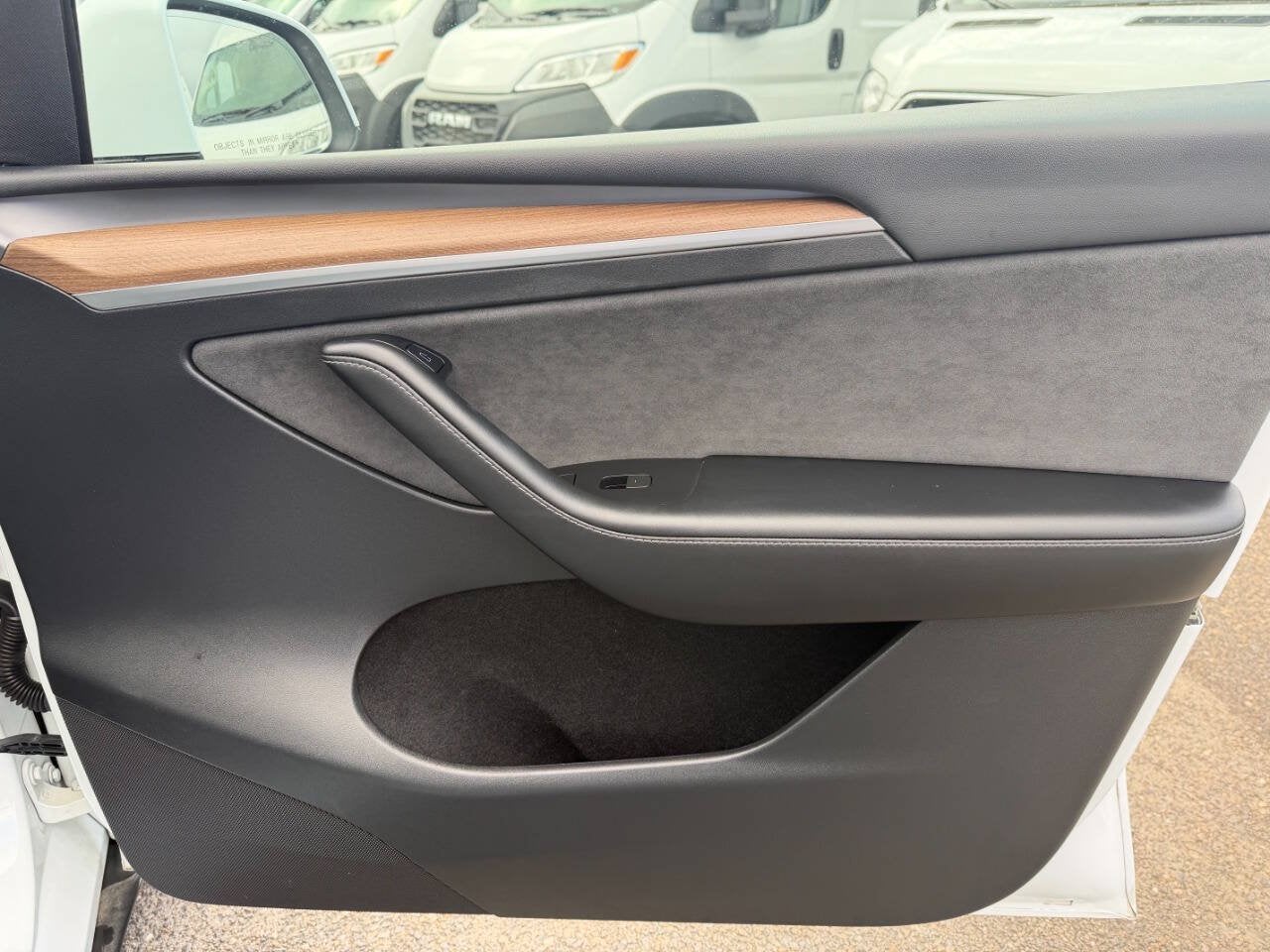 2023 Tesla Model Y Long Range AWD 4dr Crossover